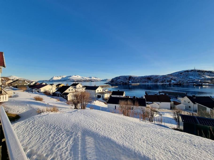 Nice House With A Great View! Skjervoy Экстерьер фото