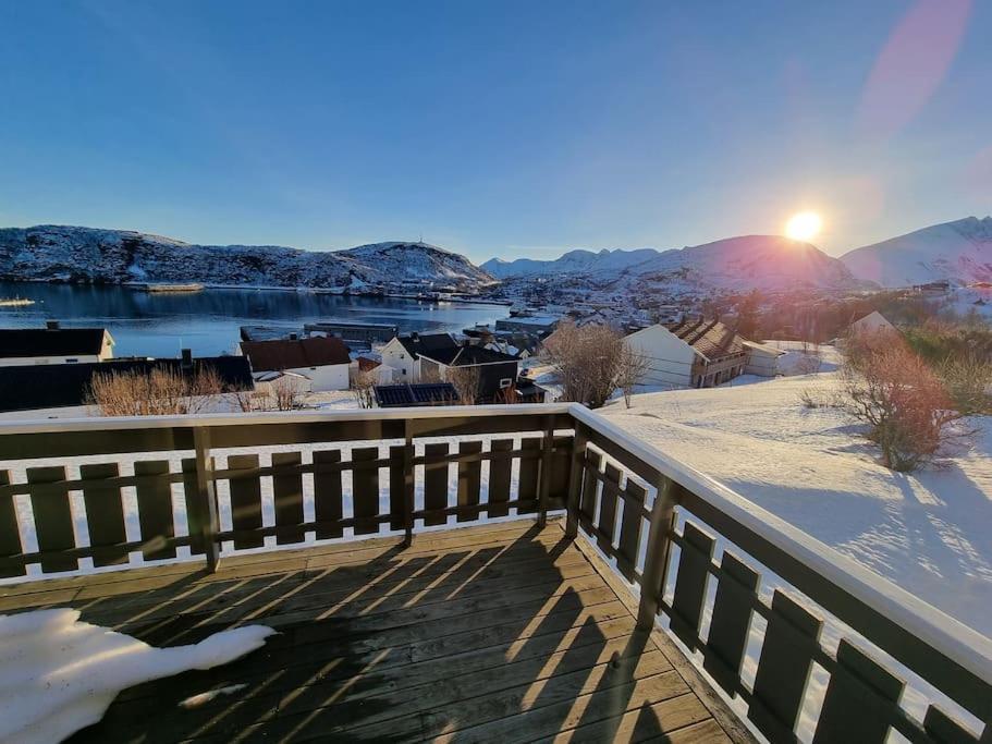 Nice House With A Great View! Skjervoy Экстерьер фото